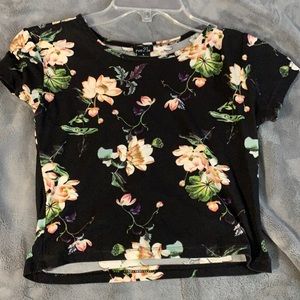 Rue 21 floral crop top